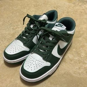 Nike Green and White Women's Sneakers